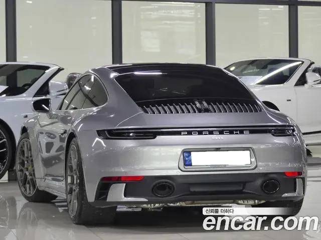 Porsche 911 2024 — Photo 14/16
