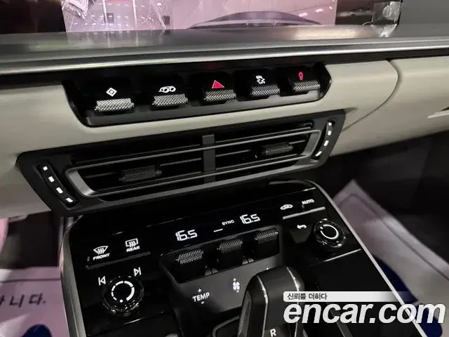 Porsche 911 2024 — Photo 13/16