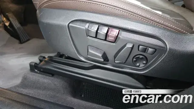 BMW X1 2021 — Photo 5/32