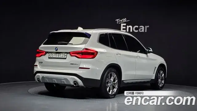 BMW X3 2020 — ფოტო 30/31