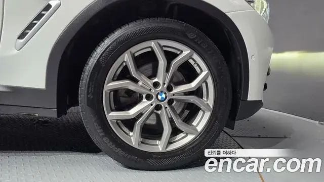 BMW X3 2020 — ფოტო 3/31