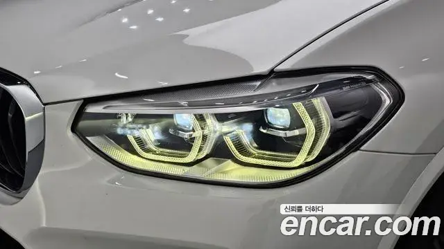 BMW X3 2019 — Photo 30/37