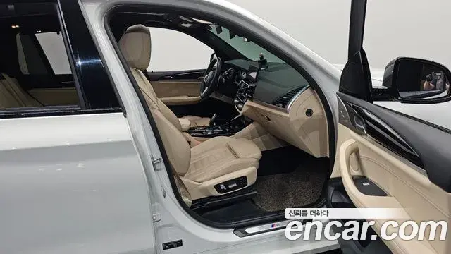 BMW X3 2019 — Photo 34/37