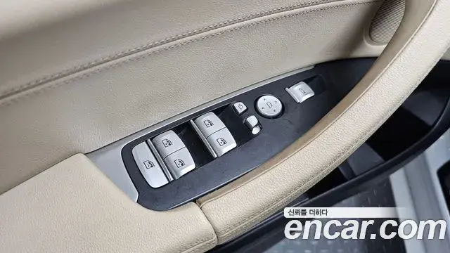 BMW X3 2019 — Photo 23/37