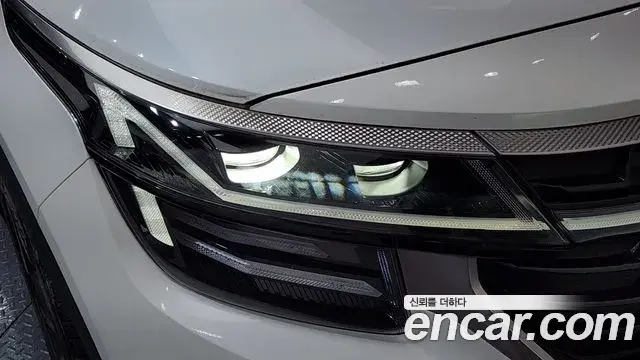 Kia Seltos 2024 — ფოტო 26/32