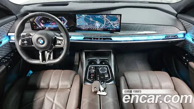 BMW 7 Series 2023 — ფოტო 23/34