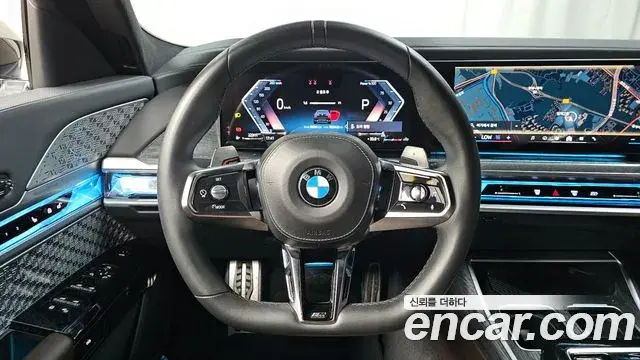 BMW 7 Series 2023 — ფოტო 16/34
