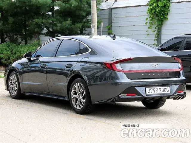 Hyundai Sonata 2021 — Фото 3/20