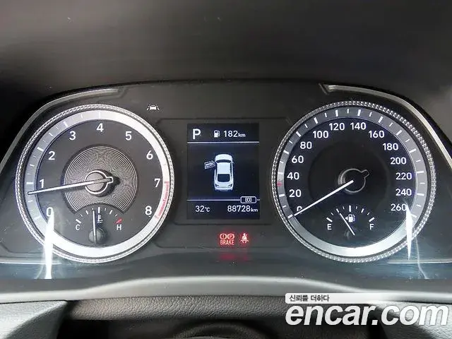 Hyundai Sonata 2021 — Фото 9/20