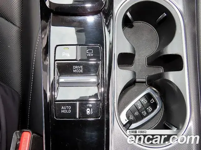 Hyundai Sonata 2021 — Фото 13/20