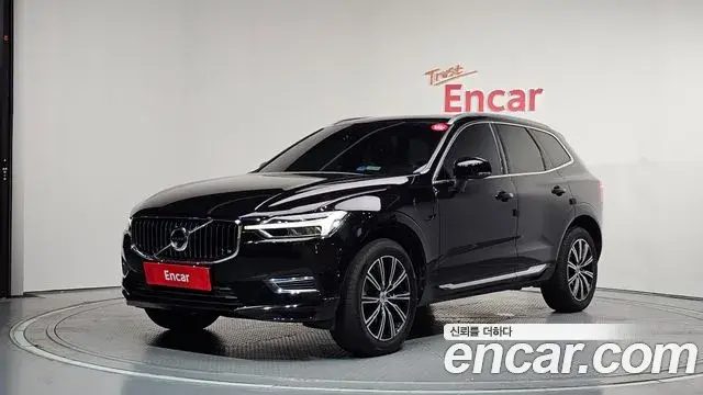 Volvo XC60 2020 — Photo 14/20