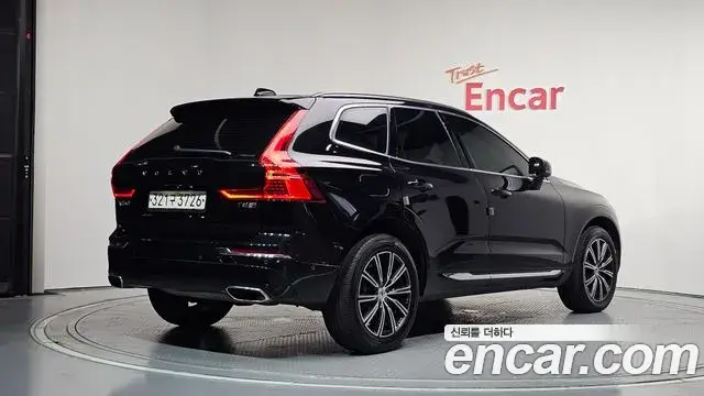 Volvo XC60 2020 — Photo 20/20