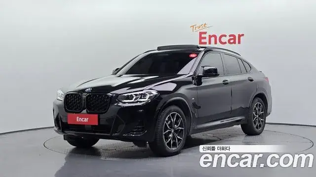 BMW X4 2023 — Фото 1/20
