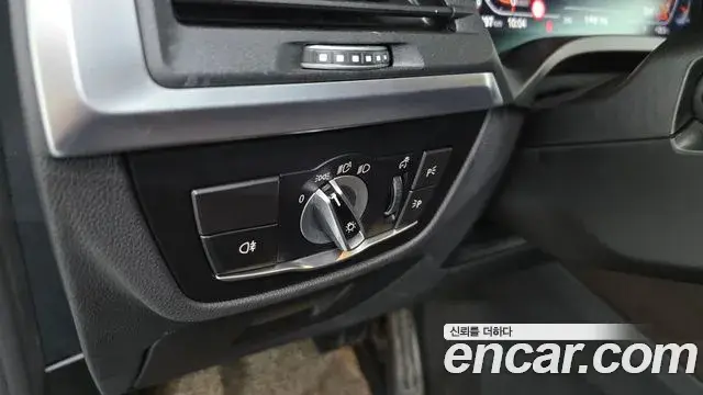 BMW X4 2023 — Şəkil 15/36
