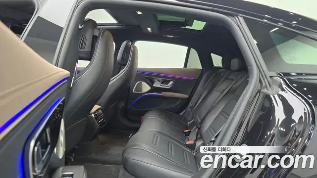 Mercedes-Benz EQS 2022 — Şəkil 24/31