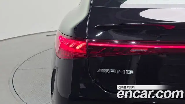 Mercedes-Benz EQS 2022 — Şəkil 19/31