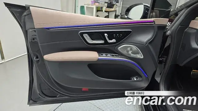 Mercedes-Benz EQS 2022 — Şəkil 14/31