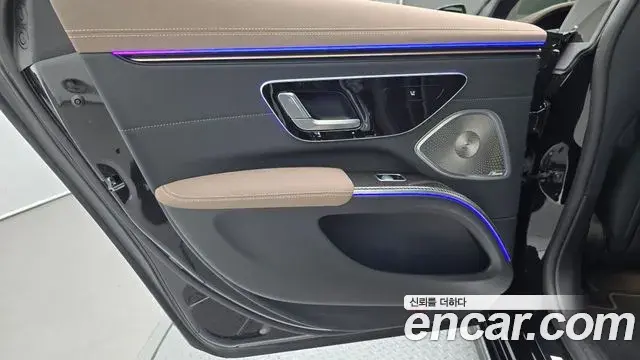 Mercedes-Benz EQS 2022 — Şəkil 30/31