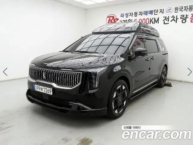 Kia Carnival 2024 — ფოტო 18/20