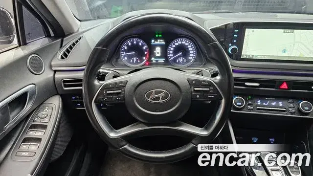 Hyundai Sonata 2021 — Фото 13/20