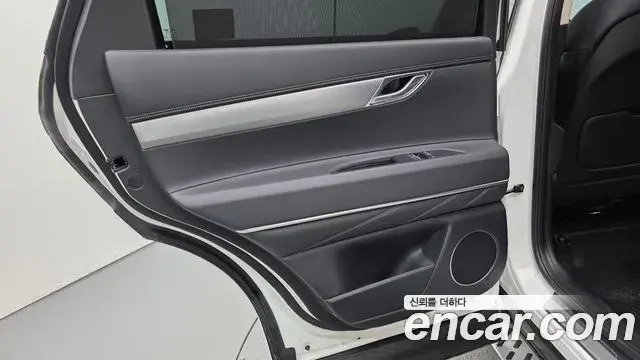 Genesis GV80 2024 — Photo 5/40