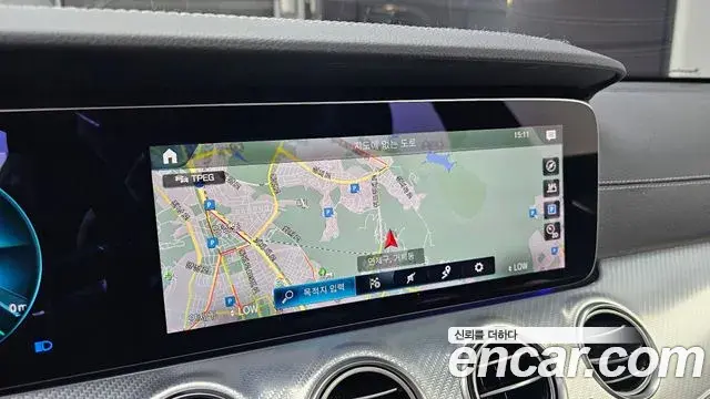 Mercedes-Benz E-Class 2021 — Şəkil 2/33