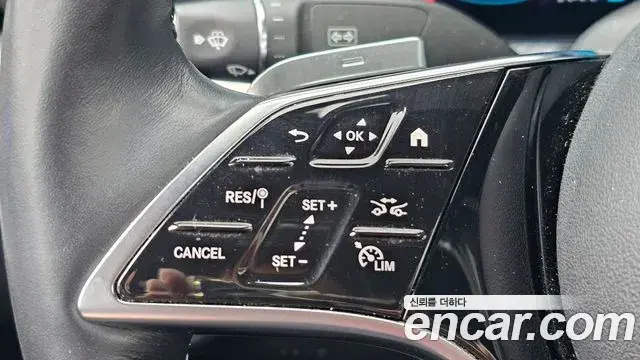 Mercedes-Benz E-Class 2021 — Şəkil 23/33
