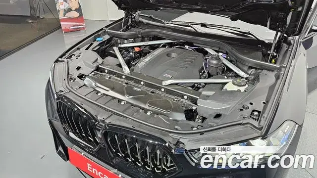 BMW X6 2025 — Photo 11/37