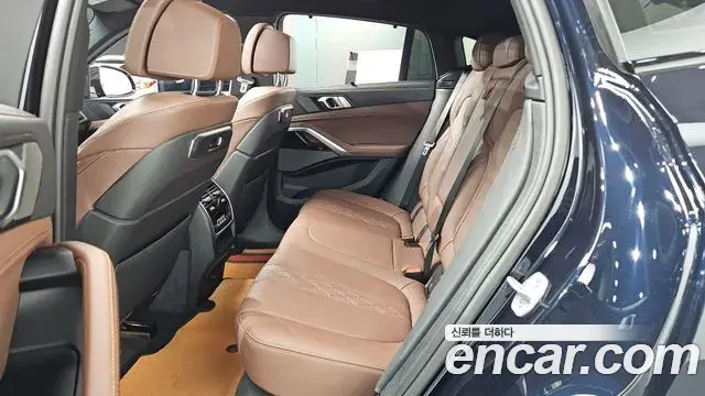 BMW X6 2025 — Photo 13/37