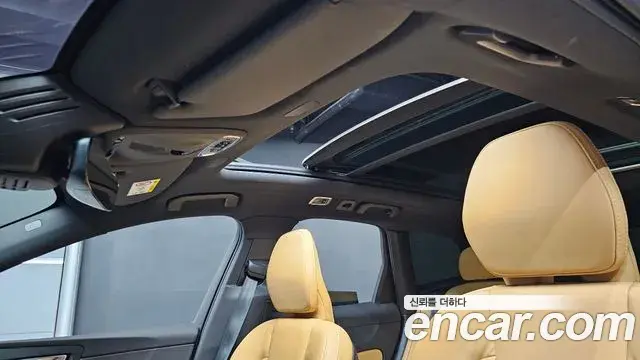 Volvo XC60 2021 — Photo 15/31