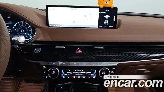 Genesis G80 2024 — Photo 25/31