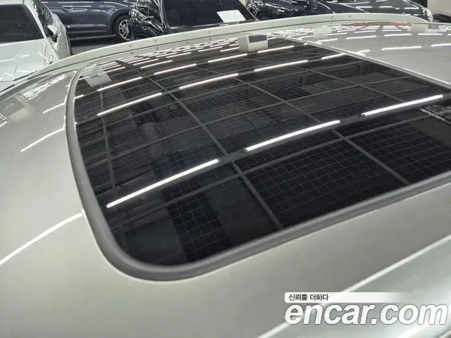 Lexus UX300h 2025 — Şəkil 16/19