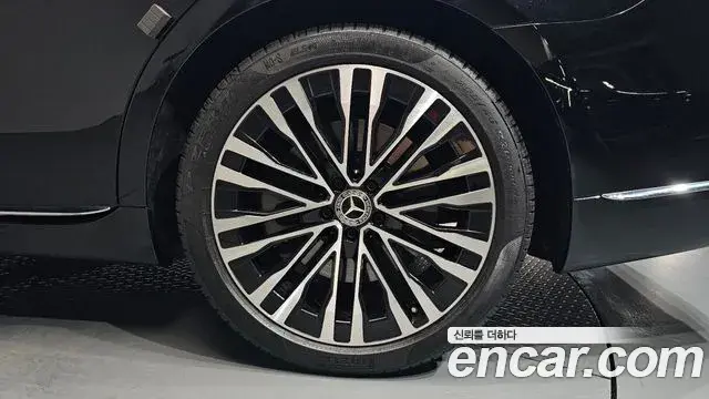 Mercedes-Benz S-Class 2021 — ფოტო 2/40