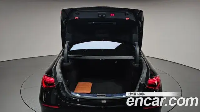 Mercedes-Benz S-Class 2021 — ფოტო 40/40