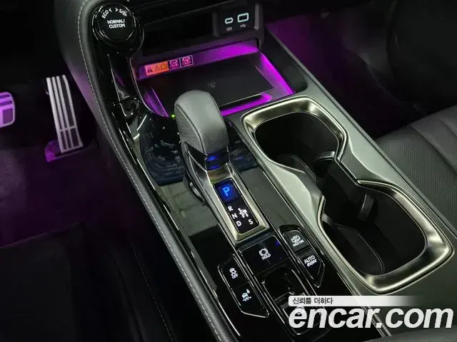 Lexus NX450h+ 2025 — Photo 9/20