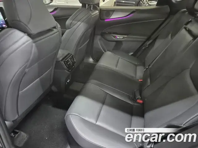 Lexus NX450h+ 2025 — Photo 20/20