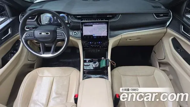 Jeep Grand Cherokee 2023 — Photo 2/32