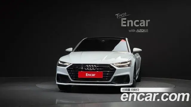 Audi A7 2021 — ფოტო 17/32