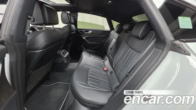 Audi A7 2021 — ფოტო 3/32