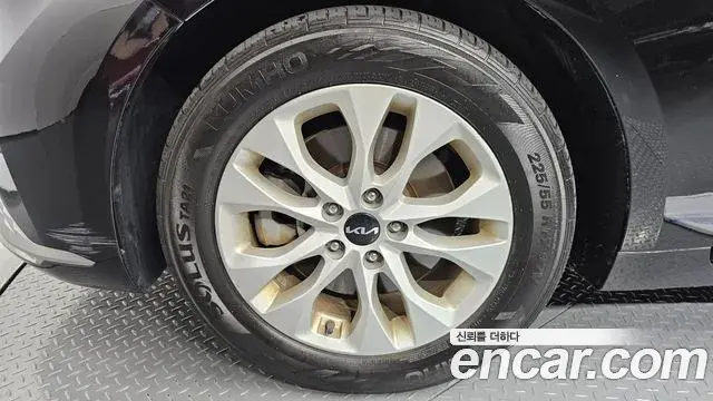 Kia K8 2023 — Photo 5/20