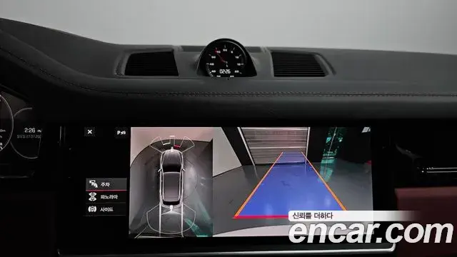 Porsche Cayenne 2020 — Şəkil 8/39