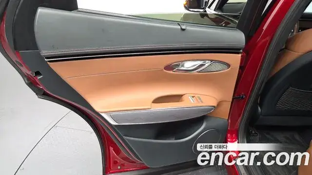 Genesis GV70 2022 — ფოტო 5/33