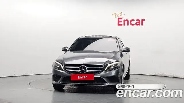 Mercedes-Benz C-Class 2020 — Фото 3/20