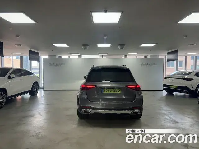 Mercedes-Benz GLE-Class 2025 — Şəkil 7/18