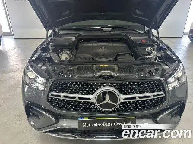 Mercedes-Benz GLE-Class 2025 — Şəkil 18/18