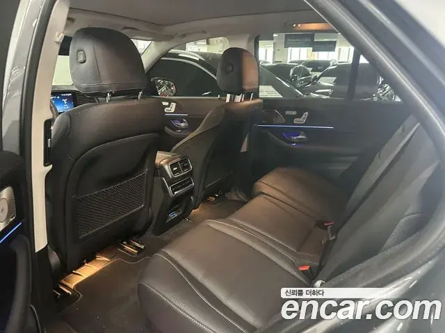 Mercedes-Benz GLE-Class 2025 — Şəkil 15/18