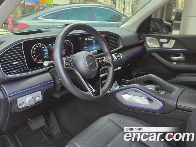 Mercedes-Benz GLE-Class 2025 — Şəkil 13/18