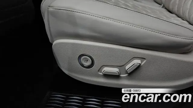 Genesis GV80 2021 — ფოტო 10/34