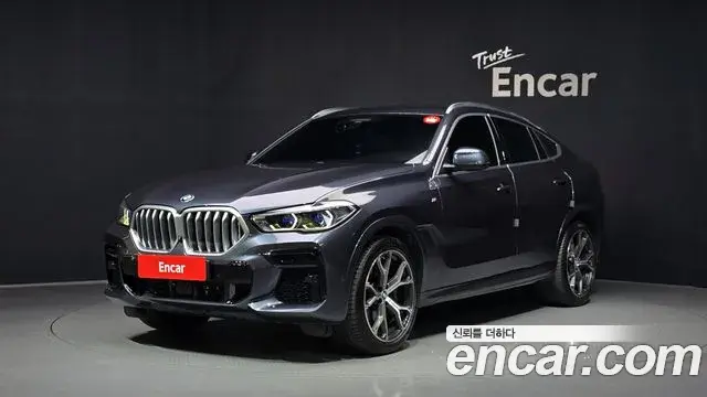 BMW X6 2022 — Фото 1/20