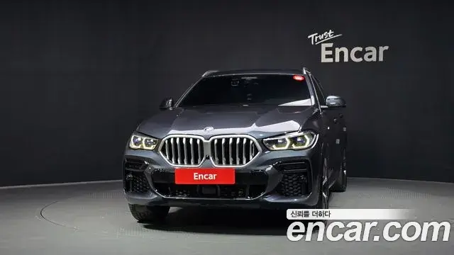 BMW X6 2022 — Фото 3/20